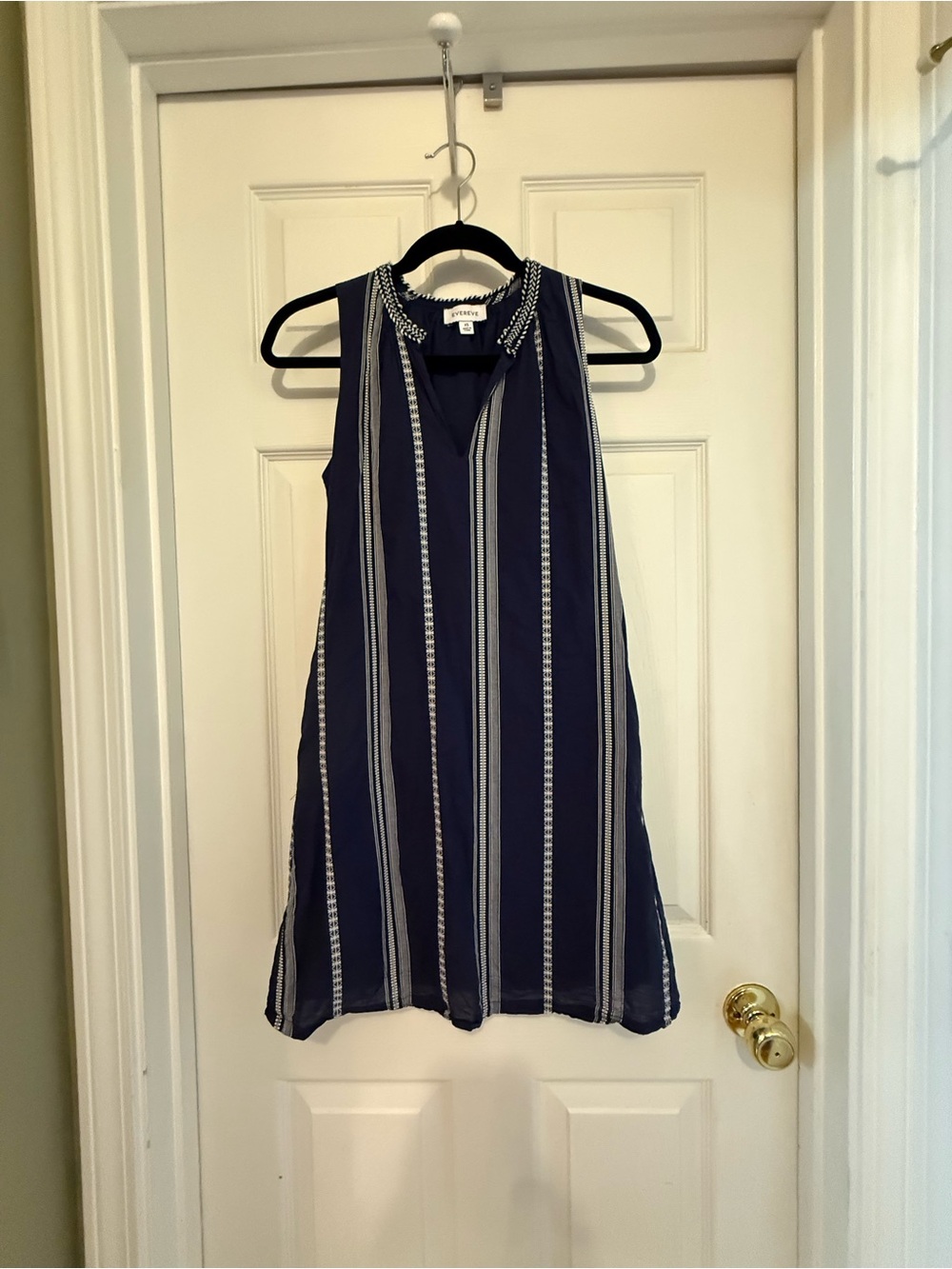 Evereve Navy and White Striped Sleeveless Shift Dress